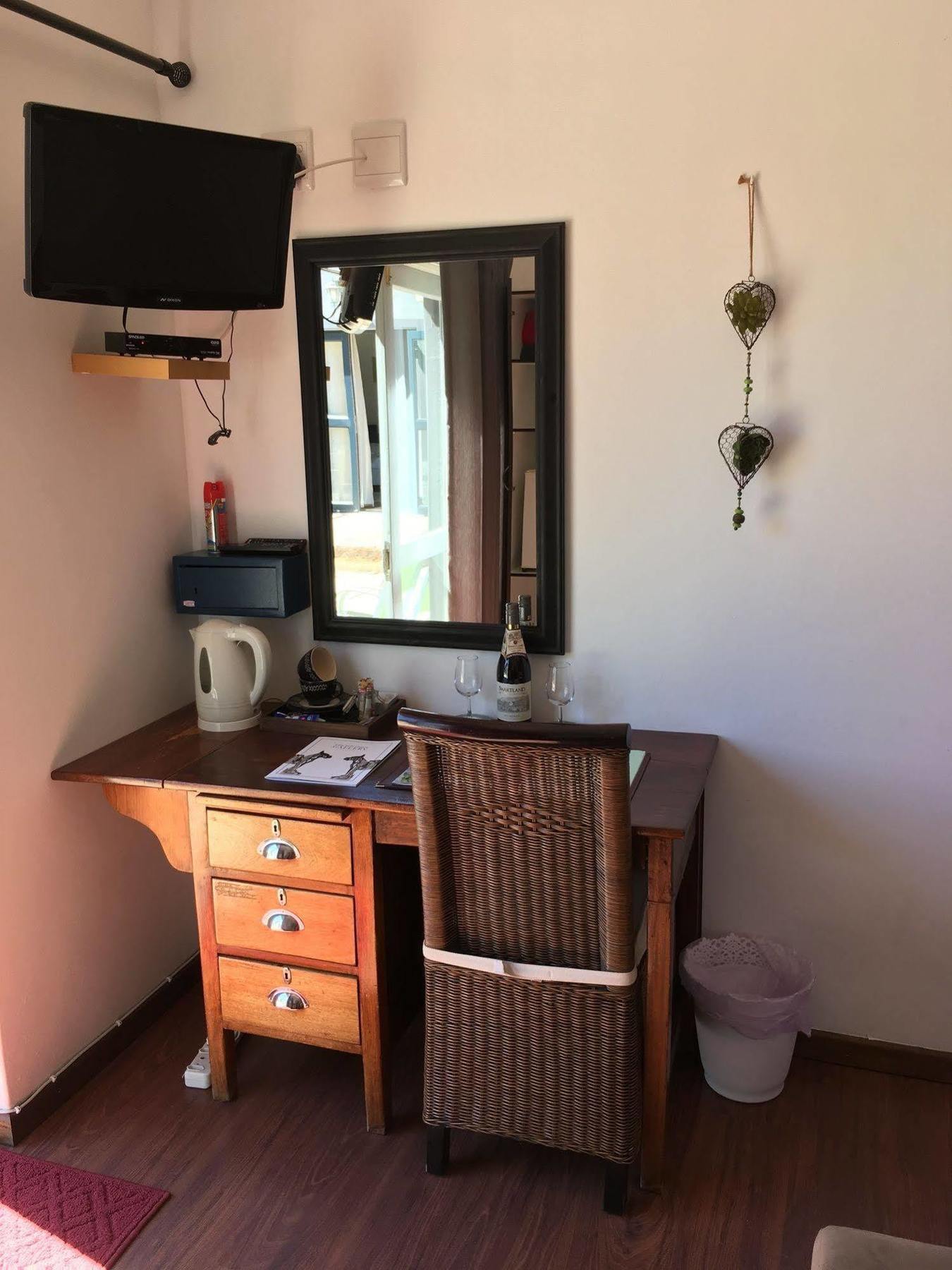 Ons Stee Bed And Breakfast Wellington Ngoại thất bức ảnh